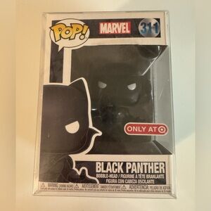 ✔️311 Funko Pop Marvel Black Panther *Target Exclusive*✔️